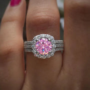 BRILLIANT CUBIC ZIRCONIA LUXURY ENGAGEMENT RING