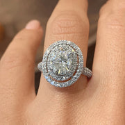 BRILLIANT CUBIC ZIRCONIA LUXURY ENGAGEMENT RING