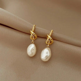 Elegant Barroque Pearl Earrings